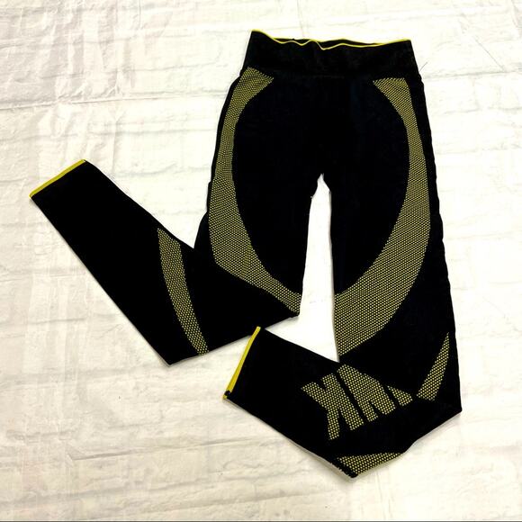 Pink Leggings Small - Picture 1 of 4